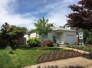 915 NE 70th Ave, Portland, OR 97213