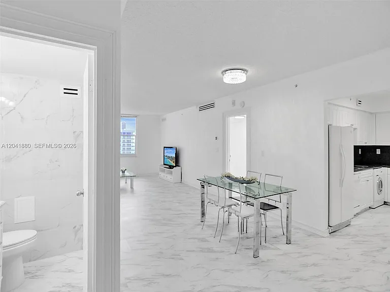 2501 S Ocean Dr #1633 — Photo 3