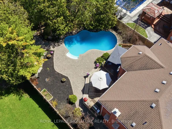 1653 Valley Ridge Cres, Pickering, ON L1V 6S7
