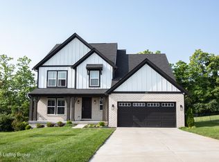 454 Copper Creek Dr, Mount Washington, KY 40047