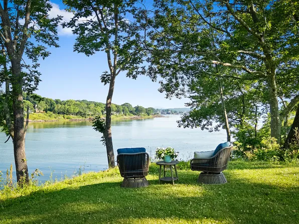 52 N Shore Drive, Owls Head, ME 04854