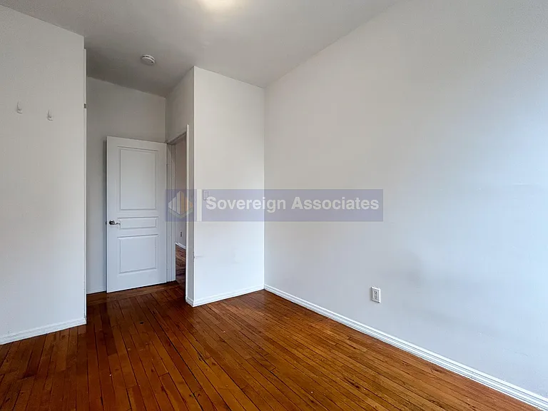 3139 Broadway #27 — Photo 12