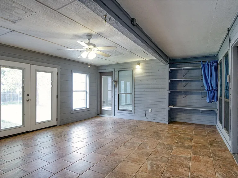3809 Graphic Pl — Photo 16