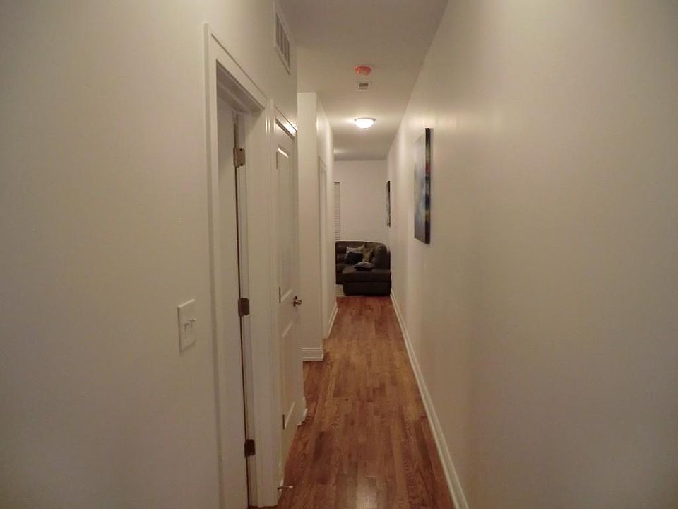 1st image of 4048 N Milwaukee Ave #2A