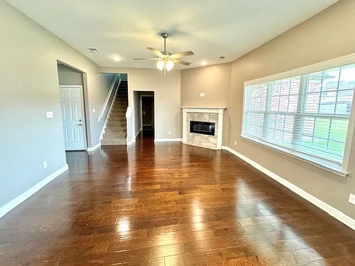 6283 Darwood Dr — Photo 2