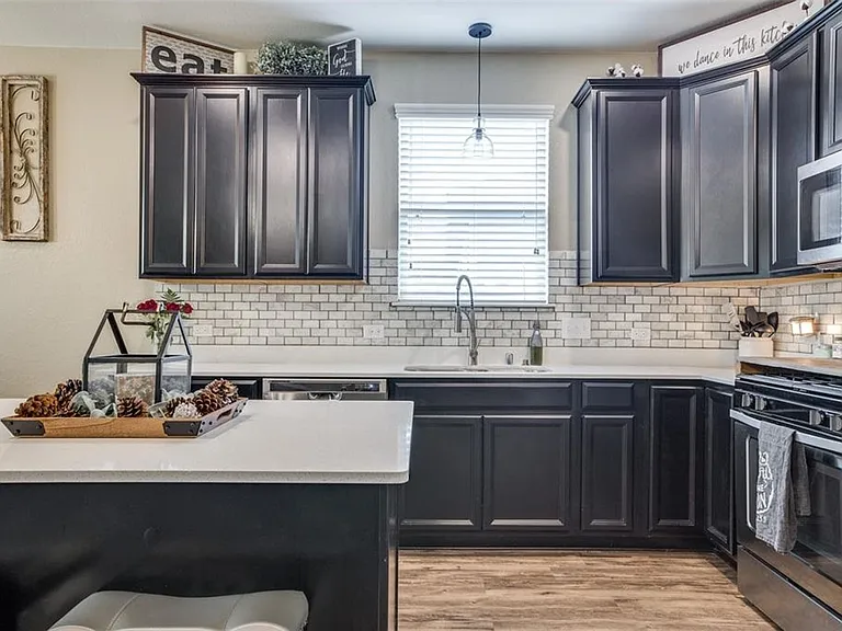 2151 Lost Timbers Dr — Photo 14
