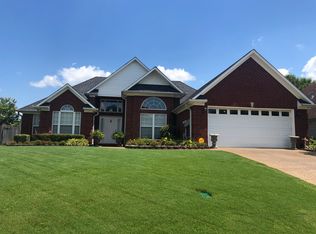 14 Lochridge Cv, Jackson, TN 38305