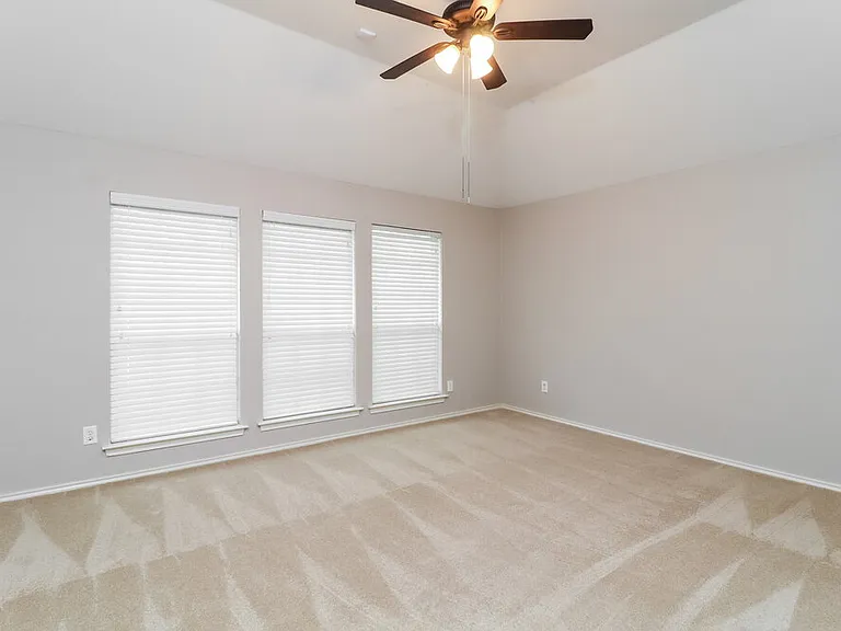 7824 Blossom Dr — Photo 11