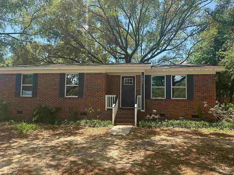 5837 Berryhill Rd — Photo 2