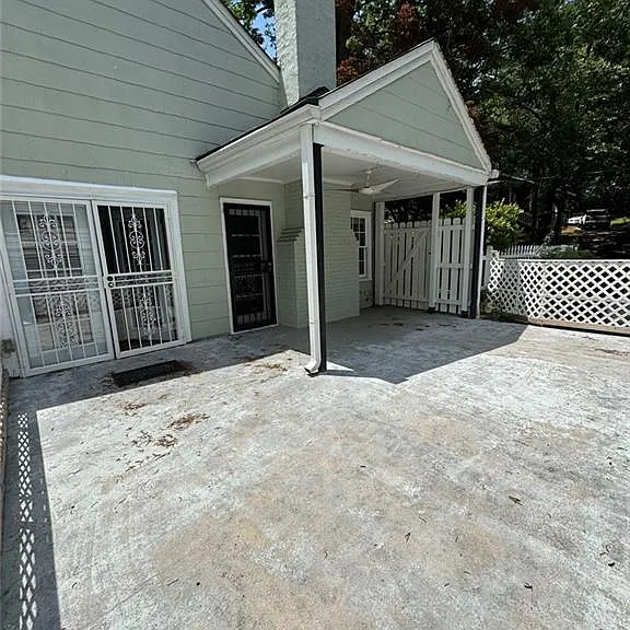 1441 Meridian St SE — Photo 34