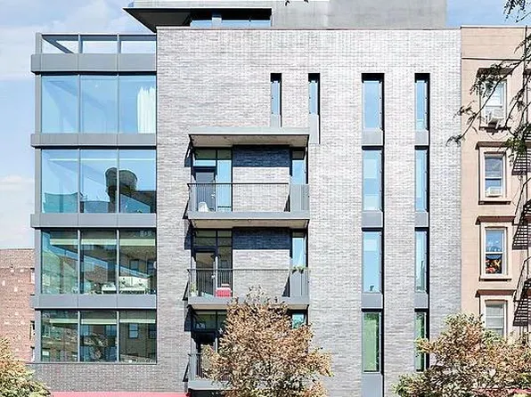 1 7th Ave S #2, New York, NY 10014