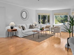 110 Seminary Dr APT 1A, Mill Valley, CA 94941