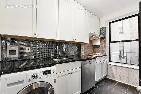 Sold by Corcoran | media 11