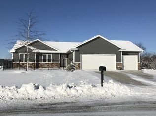 1244 Lone Stone Ct SE, Chatfield, MN 55923