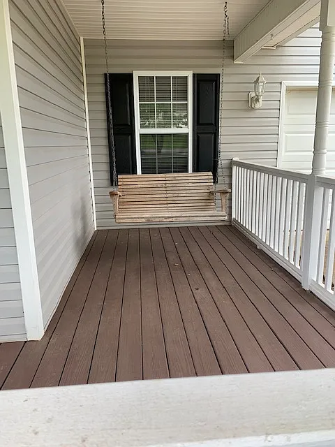 4 bed, 2100 sqft, $2,600 — Photo 4