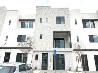 2057 Rosecrans Ave, Gardena, CA 90249