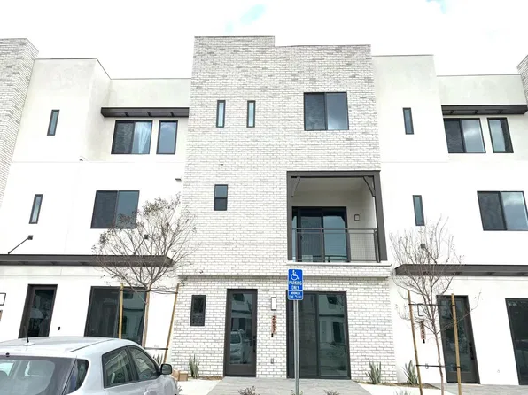 2057 Rosecrans Ave, Gardena, CA 90249