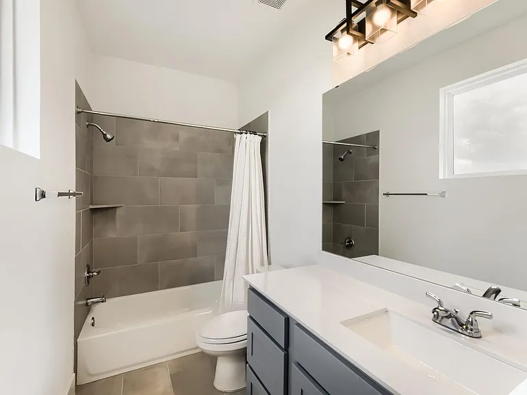 1505 Seeger Dr — Photo 23