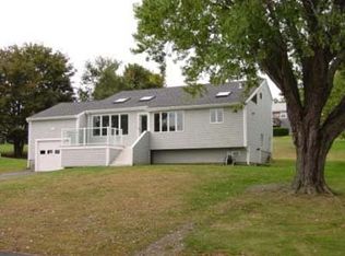 302 Water St, Portsmouth, RI 02871