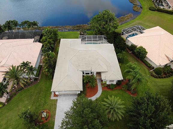 2nd image of 1518 SW Mockingbird Cir