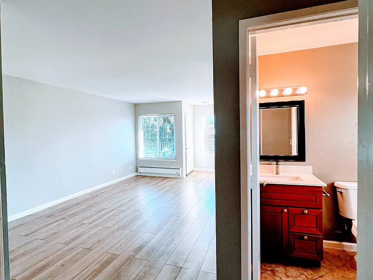 620 Gamma Ct #4 — Photo 18