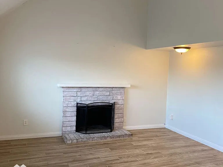 8239 Water View Ct — Photo 6