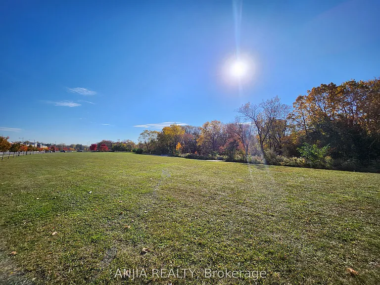 18 Uptown Dr #901 — Photo 26
