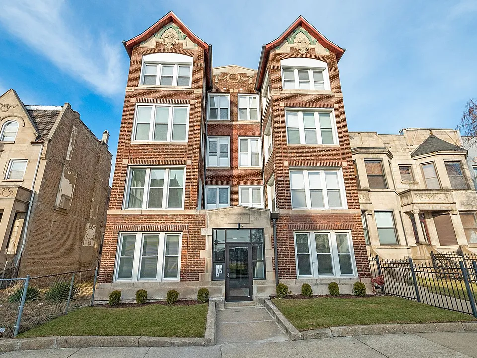 430 E 44th St