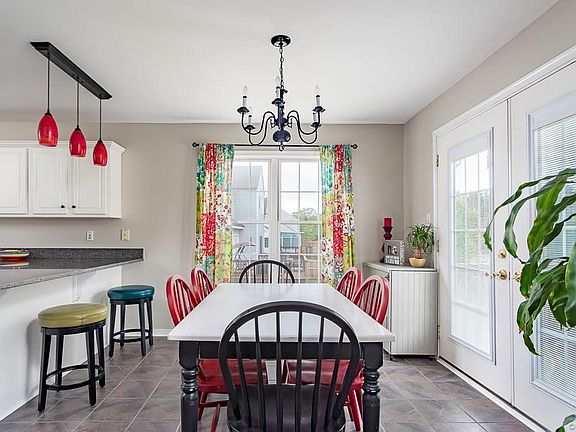 5th image of 6760 Gardenbrook Way