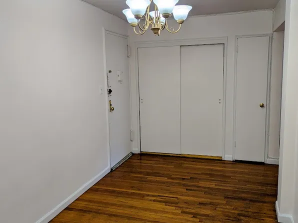 94-31 59th Avenue image 10 of 26