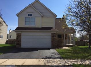 325 Arlington Ln, Grayslake, IL