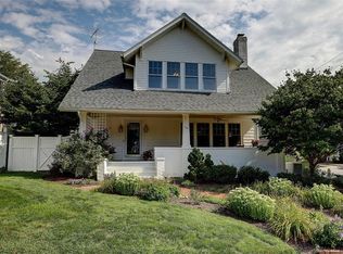 84 Fosdyke St, Providence, RI 02906