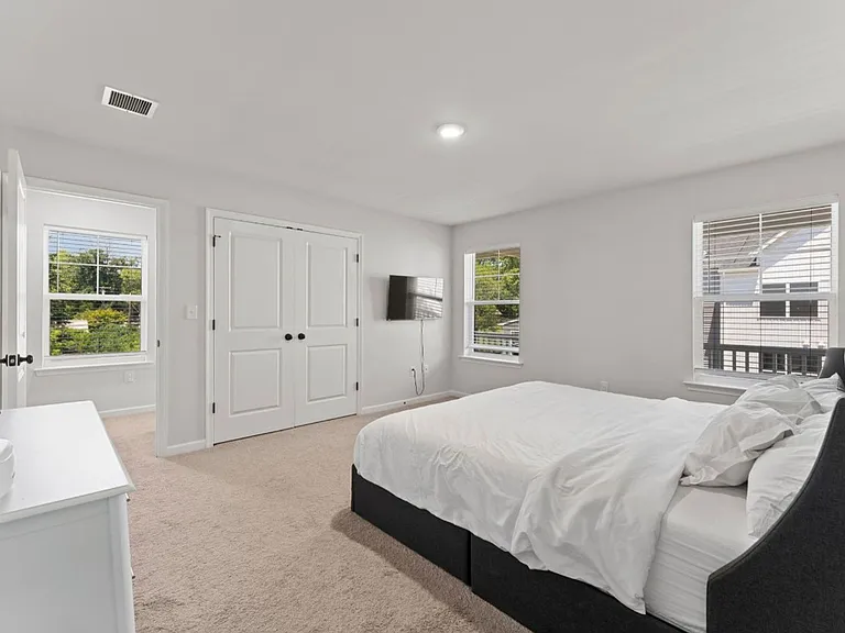 230 Honey Ln — Photo 22
