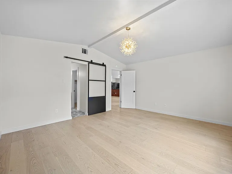 8708 Huebinger Pass — Photo 17