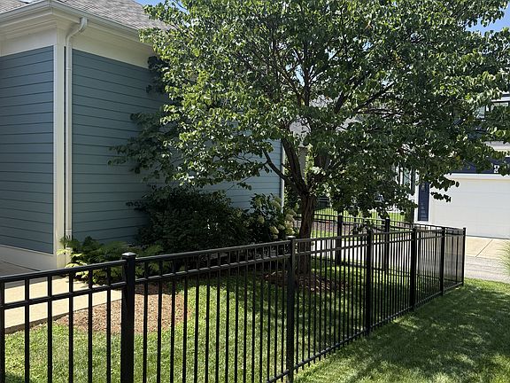 Exterior Rear Side Yard