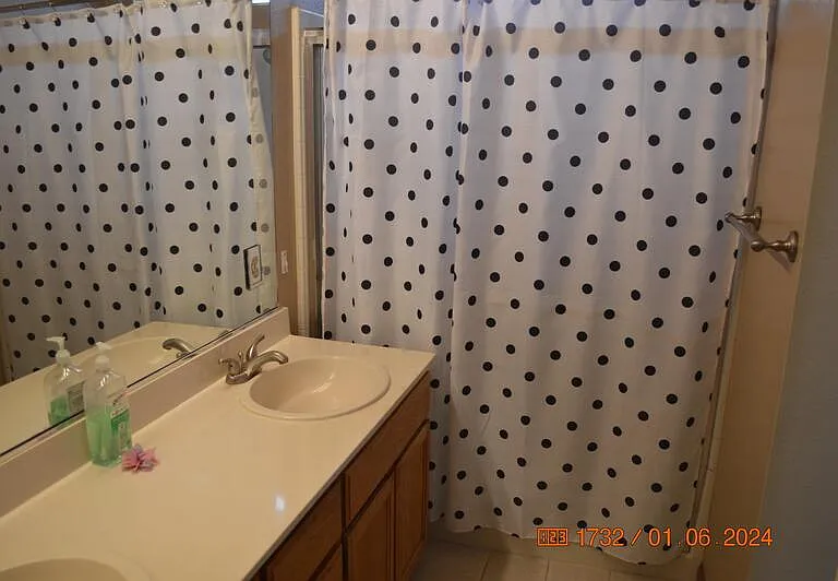 1561 Spring Ct — Photo 23