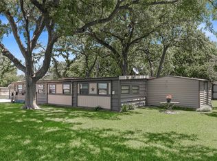 641 S Lamar St, De Leon, TX 76444