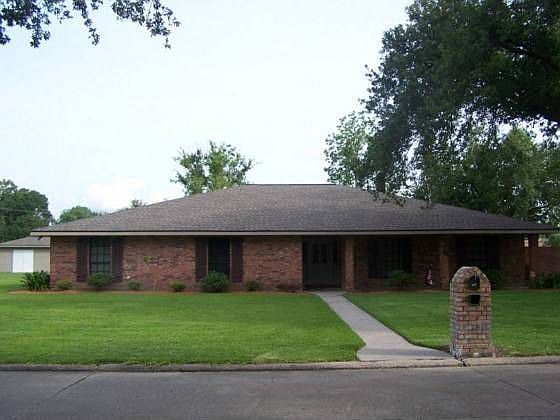 1st image of 100 Amarillo Dr