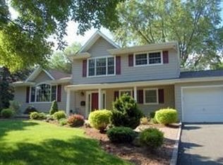 4 Queen St, Parsippany, NJ 07054