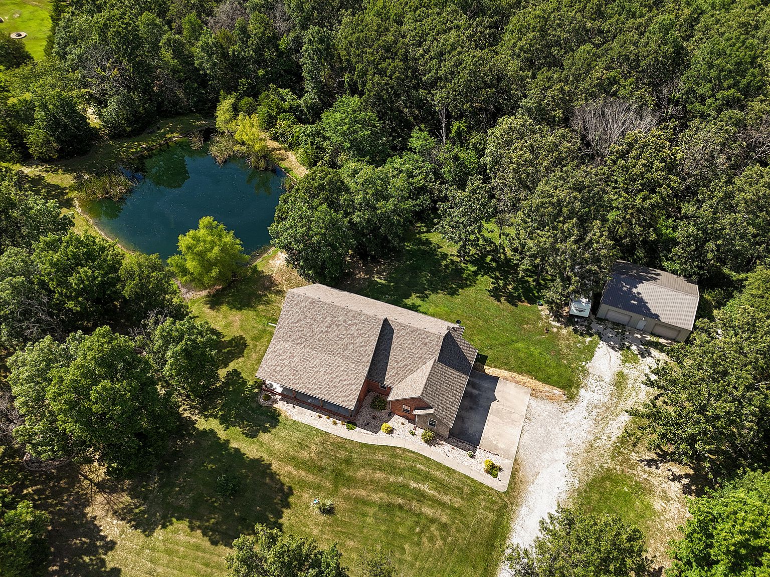 395 Shewanano Loop, Marshfield, MO 65706 Zillow