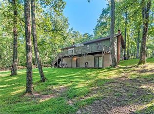 444 Rugged Top Rd, Hendersonville, NC 28792