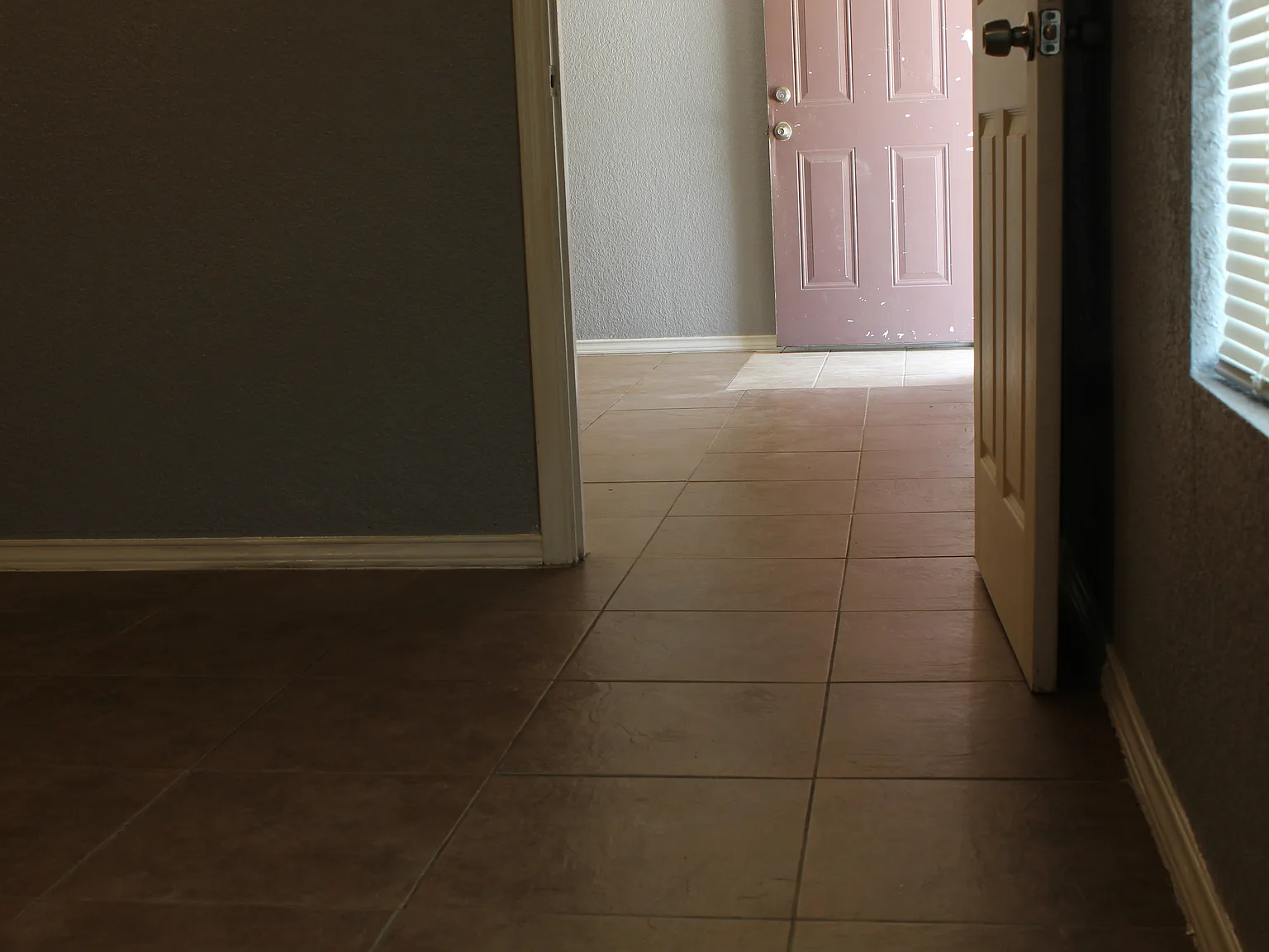 1 bed, 400 sqft, $925 — Photo 3