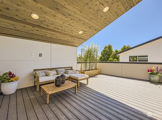 1127 NW 61st St, Seattle, WA