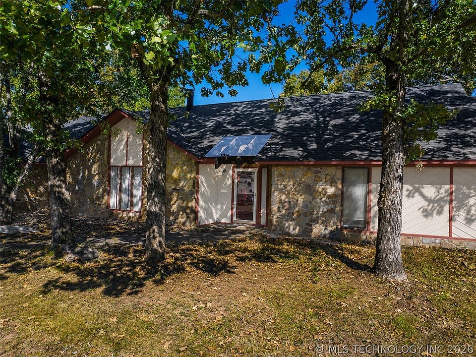 1st image of 65 Pickle Ln