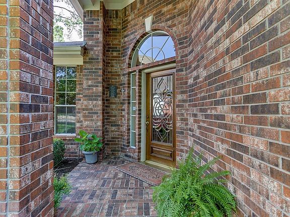 Covered angled entry way.