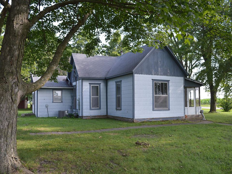 1st image of 214 Moore St