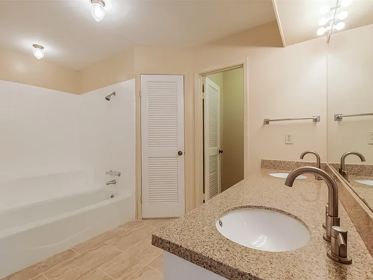 514 Shady Dale Dr — Photo 24