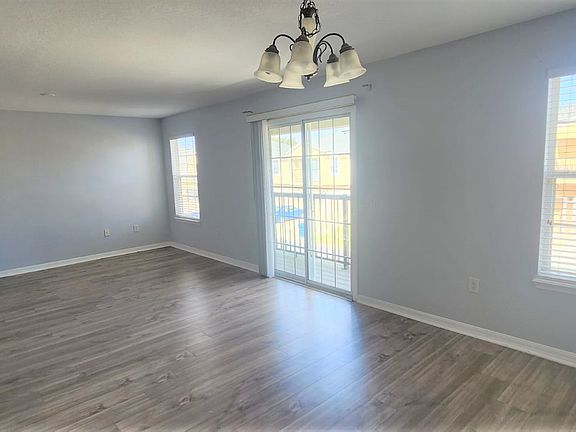 3rd image of 3918 Pemberly Pines Cir #1