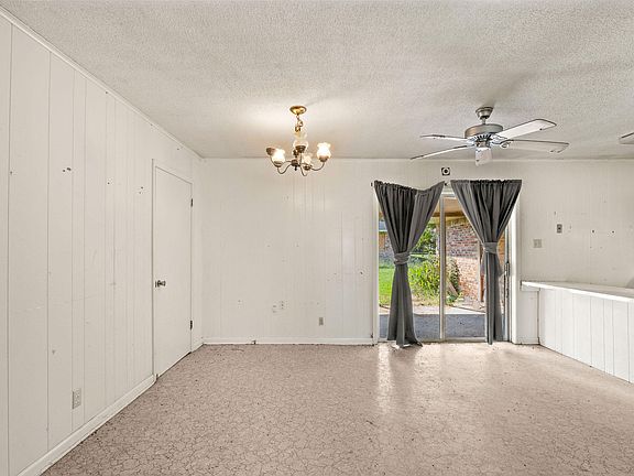 5th image of 138 Powell Dr