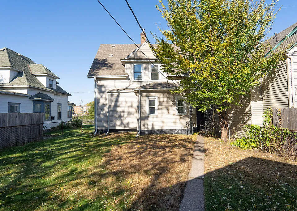 1606 Concordia Ave